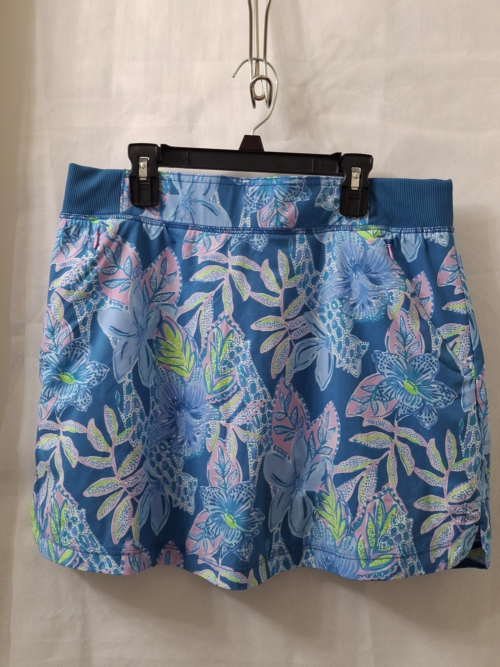 Lilly Pulitzer Luxletic Athletic Shorts - Blue & Pink
